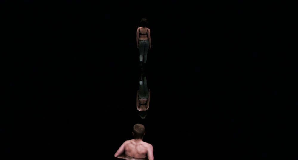 183565-under_the_skin