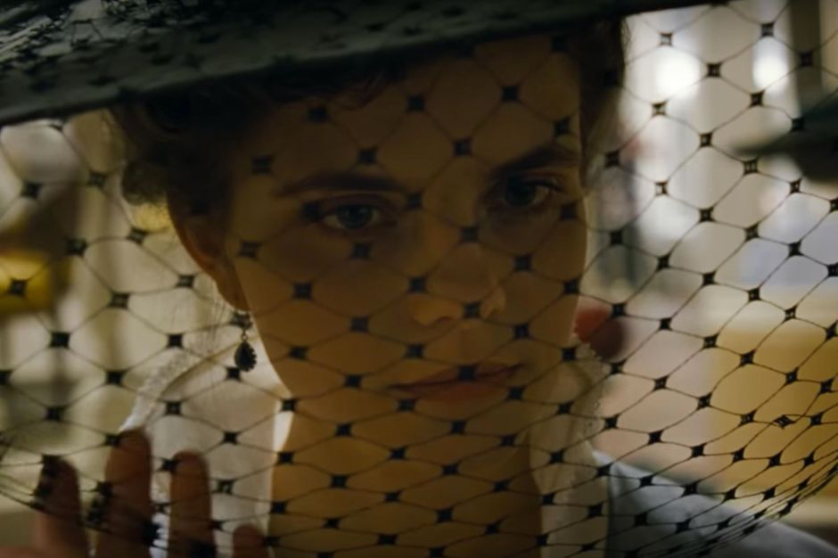 Bande-annonce-Laszlo-Nemes-Le-Fils-de-Saul-chasse-le-Lion-d-or-avec-Sunset