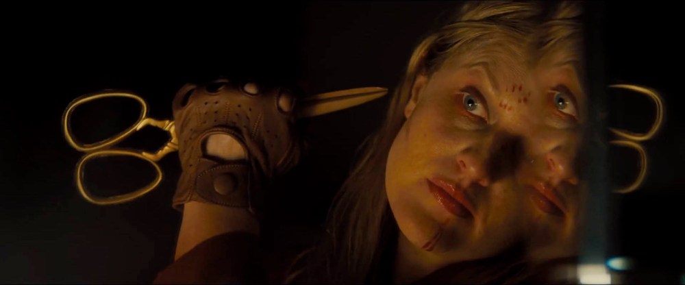 Us-Jordan-Peele-Trailer-1-33