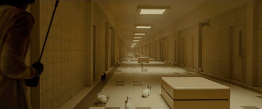 Us-Jordan-Peele-Trailer-1-36